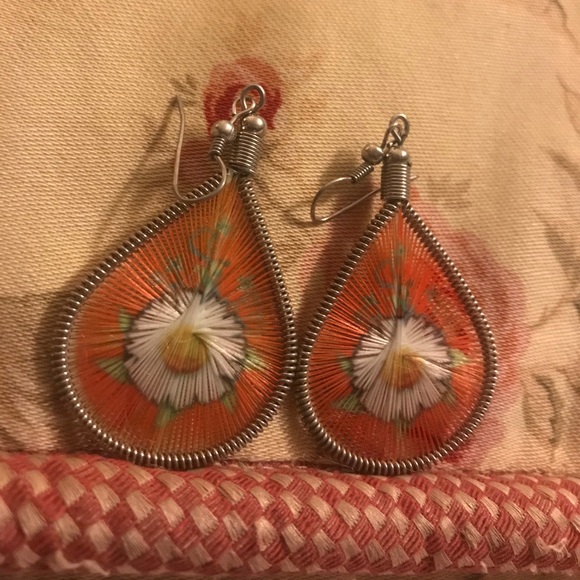 Jewelry - Earrings